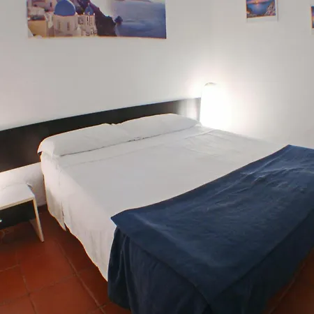 Simplistic In With Garden Apartment Olbia